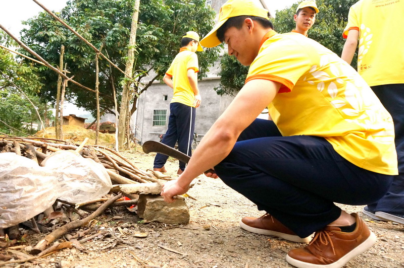 点击原始大小查看