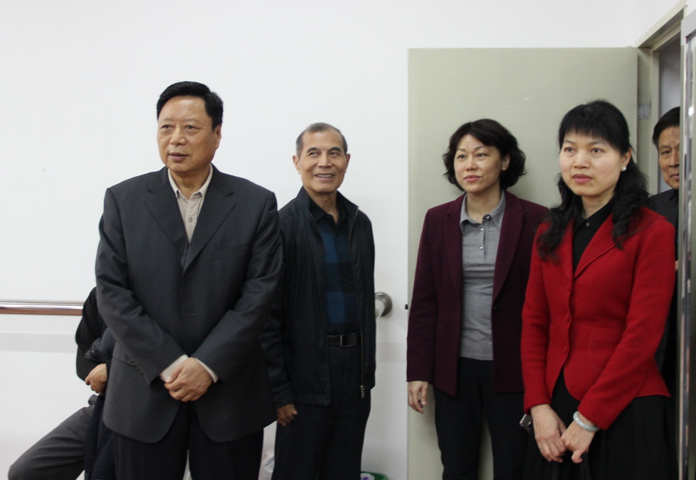 点击原始大小查看